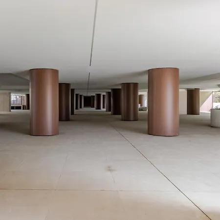 Apartamento Premium Living With Pool, Balcony, Gym & Garage By Hostwise *