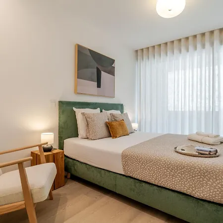 Apartamento Premium Living With Pool, Balcony, Gym & Garage By Hostwise *