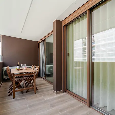 Apartamento Premium Living With Pool, Balcony, Gym & Garage By Hostwise Vila Nova de Gaia